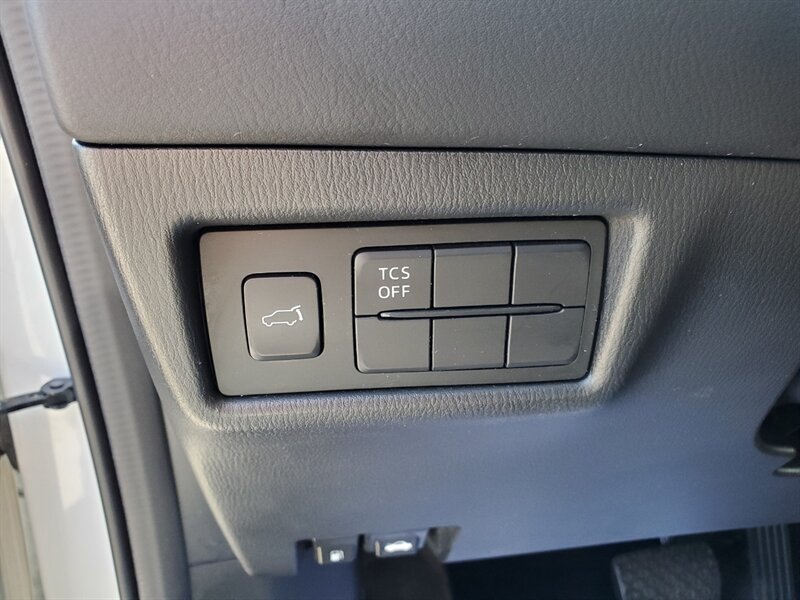 2017 Mazda CX-5 GS - Photo 12 - Calgary, AB T2B 2Y9