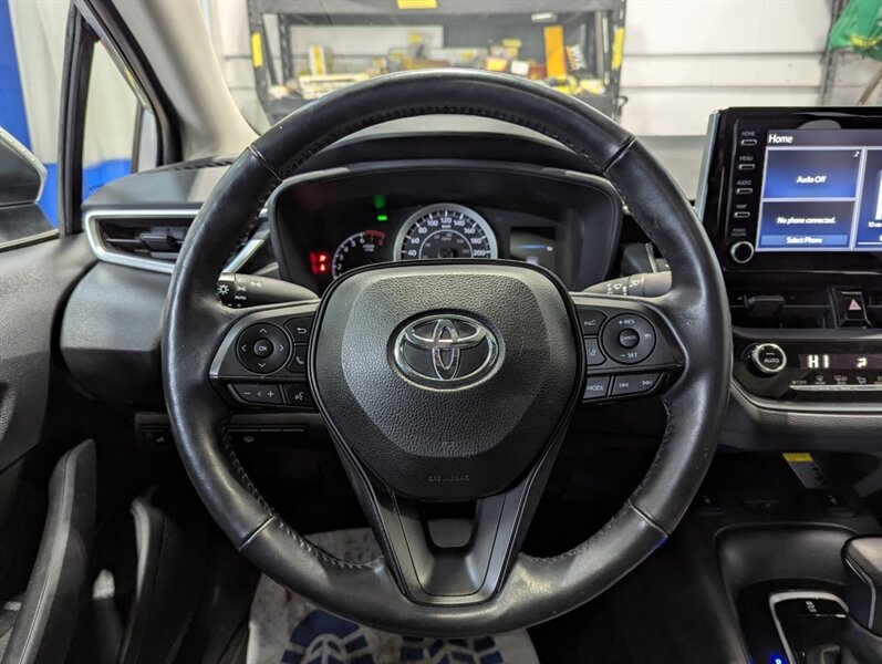 2020 Toyota Corolla LE - Photo 30 - Calgary, AB T2B 2Y9