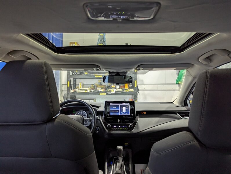 2020 Toyota Corolla LE - Photo 31 - Calgary, AB T2B 2Y9