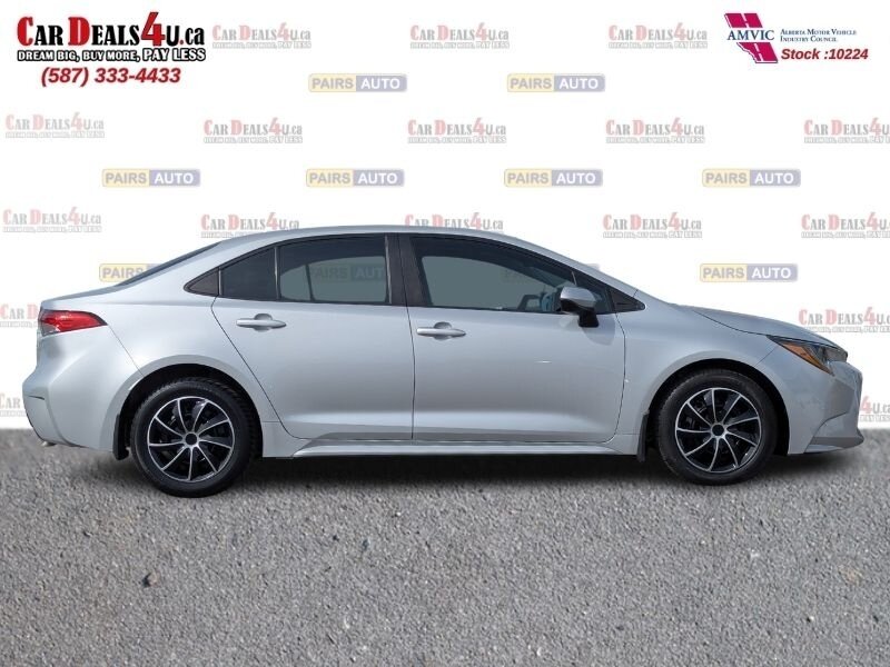 2020 Toyota Corolla LE - Photo 4 - Calgary, AB T2B 2Y9