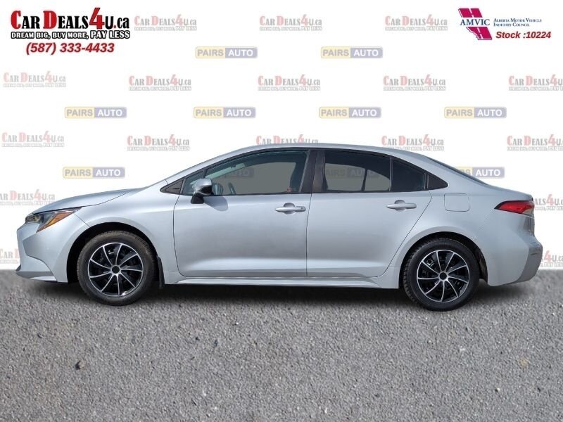 2020 Toyota Corolla LE - Photo 2 - Calgary, AB T2B 2Y9