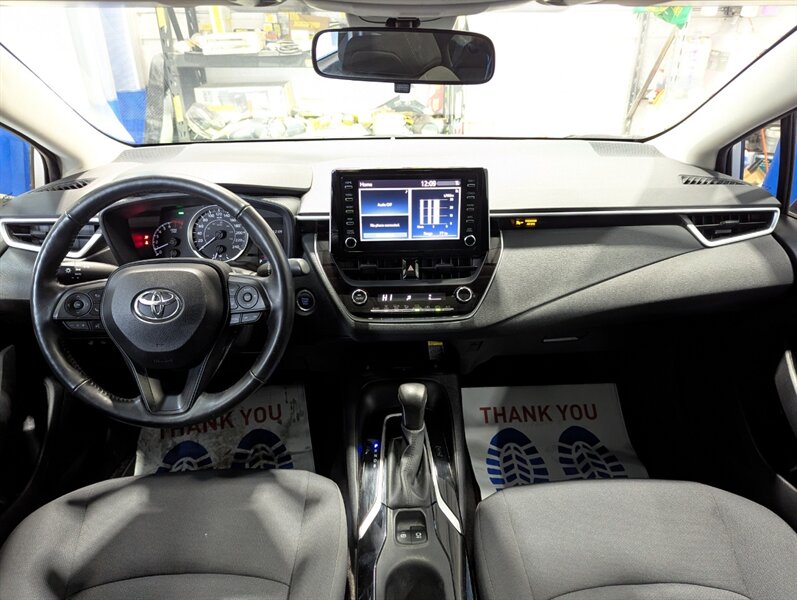 2020 Toyota Corolla LE - Photo 32 - Calgary, AB T2B 2Y9