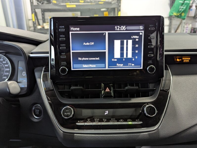 2020 Toyota Corolla LE - Photo 20 - Calgary, AB T2B 2Y9