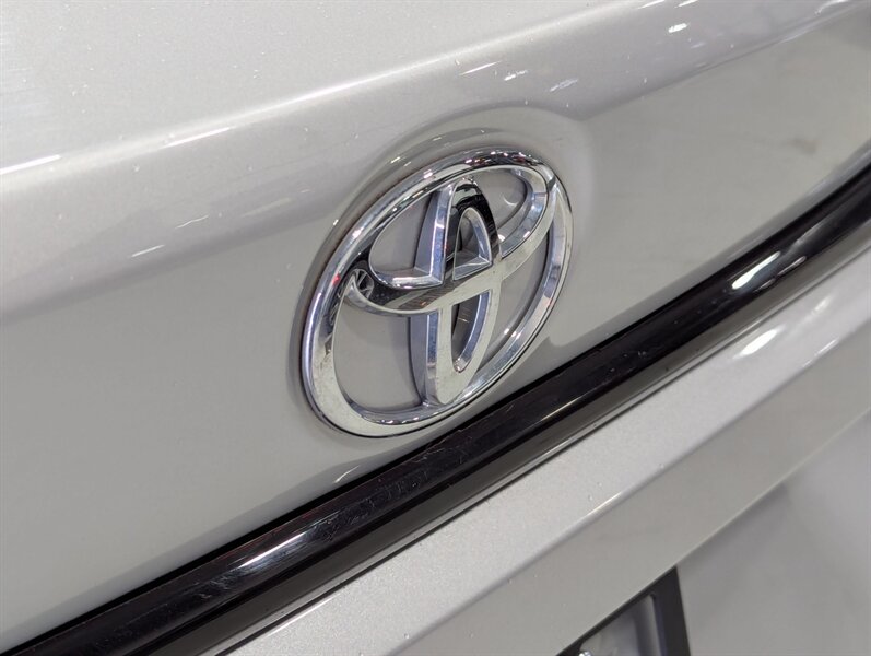 2020 Toyota Corolla LE - Photo 39 - Calgary, AB T2B 2Y9