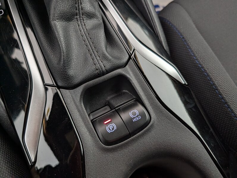 2022 Toyota Corolla SE - Photo 28 - Calgary, AB T2B 2Y9