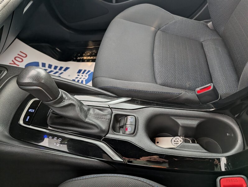 2022 Toyota Corolla SE - Photo 27 - Calgary, AB T2B 2Y9