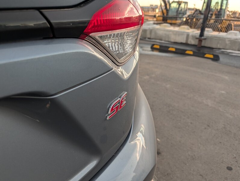 2022 Toyota Corolla SE - Photo 36 - Calgary, AB T2B 2Y9