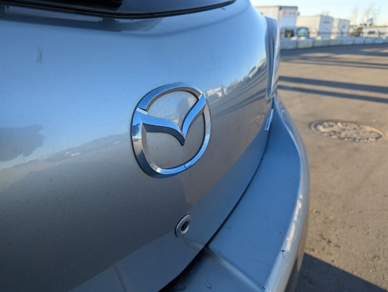 2012 Mazda Mazda3 i Touring - Photo 37 - Calgary, AB T2B 2Y9