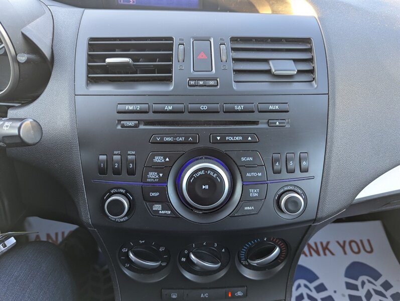 2012 Mazda Mazda3 i Touring - Photo 21 - Calgary, AB T2B 2Y9