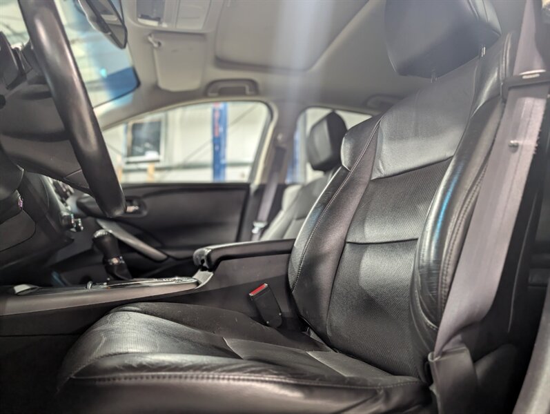 2014 Acura RDX w/Tech - Photo 9 - Calgary, AB T2B 2Y9