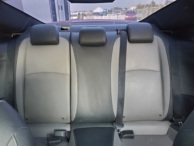 2016 Honda Civic Touring - Photo 26 - Calgary, AB T2B 2Y9