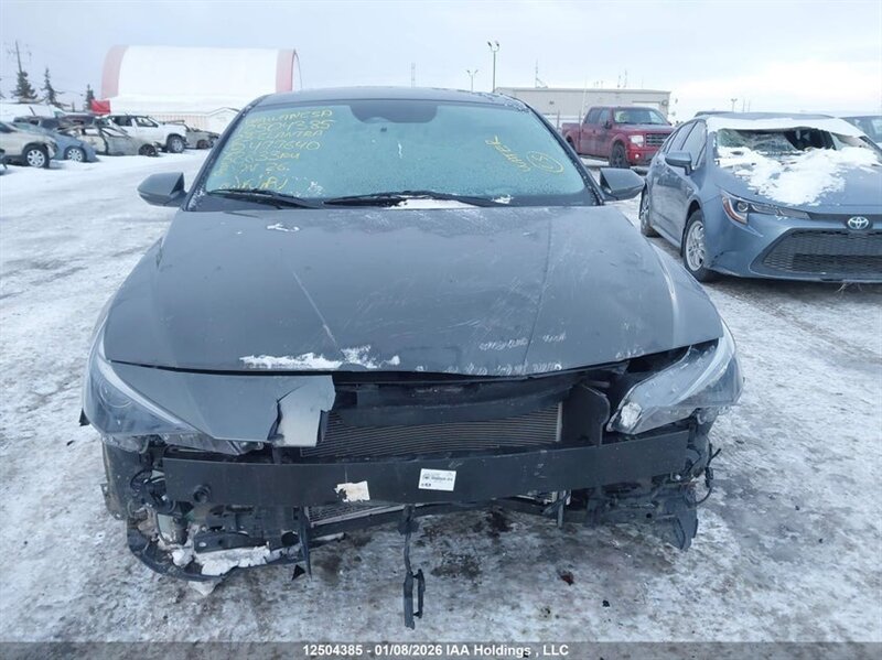 2023 Hyundai ELANTRA SEL - Photo 13 - Calgary, AB T2B 2Y9