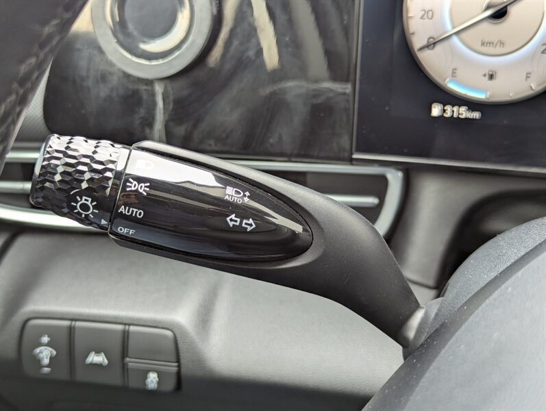 2023 Hyundai ELANTRA SEL - Photo 17 - Calgary, AB T2B 2Y9