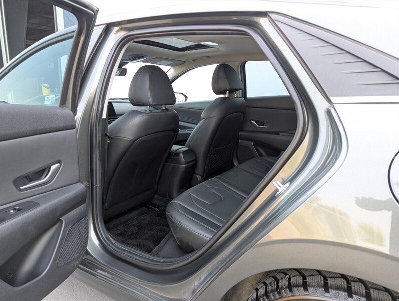 2023 Hyundai ELANTRA SEL - Photo 28 - Calgary, AB T2B 2Y9