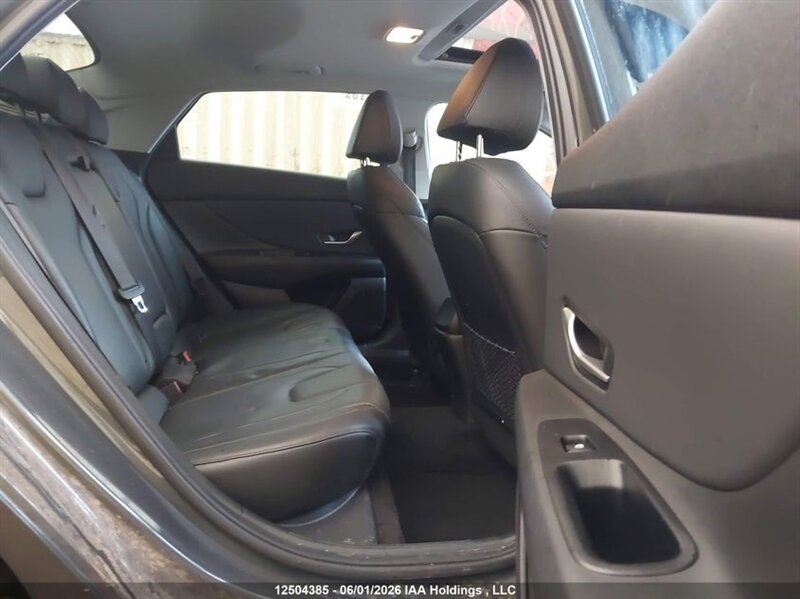 2023 Hyundai ELANTRA SEL - Photo 8 - Calgary, AB T2B 2Y9