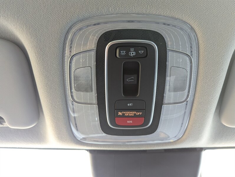 2023 Hyundai ELANTRA SEL - Photo 26 - Calgary, AB T2B 2Y9