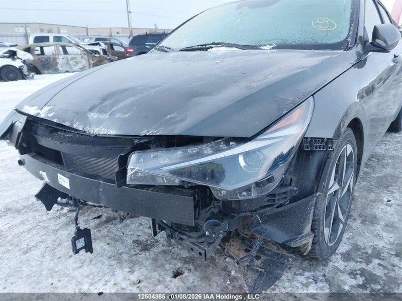 2023 Hyundai ELANTRA SEL - Photo 6 - Calgary, AB T2B 2Y9
