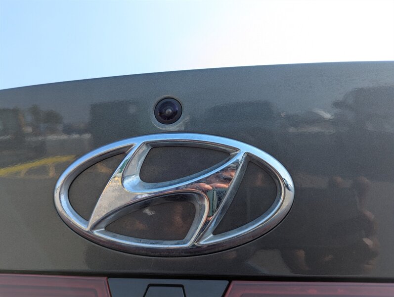 2023 Hyundai ELANTRA SEL - Photo 41 - Calgary, AB T2B 2Y9