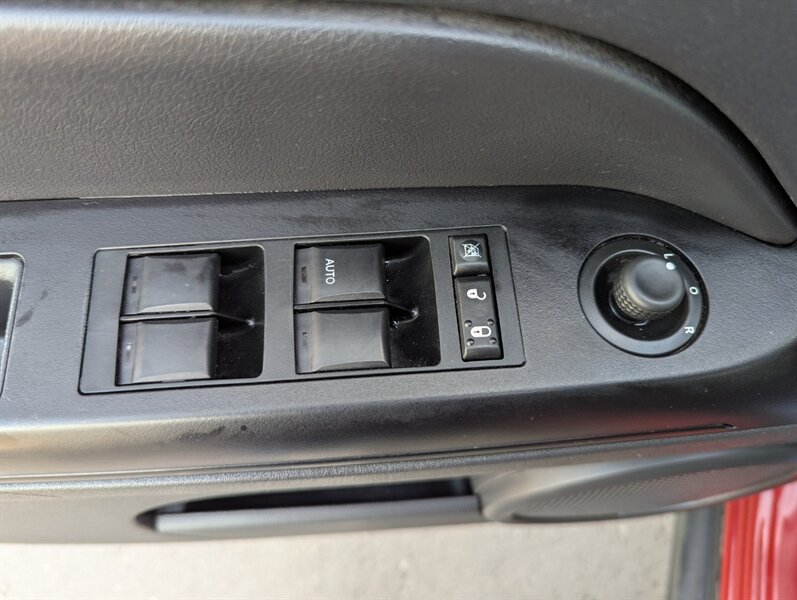 2010 Jeep Patriot Sport - Photo 10 - Calgary, AB T2B 2Y9
