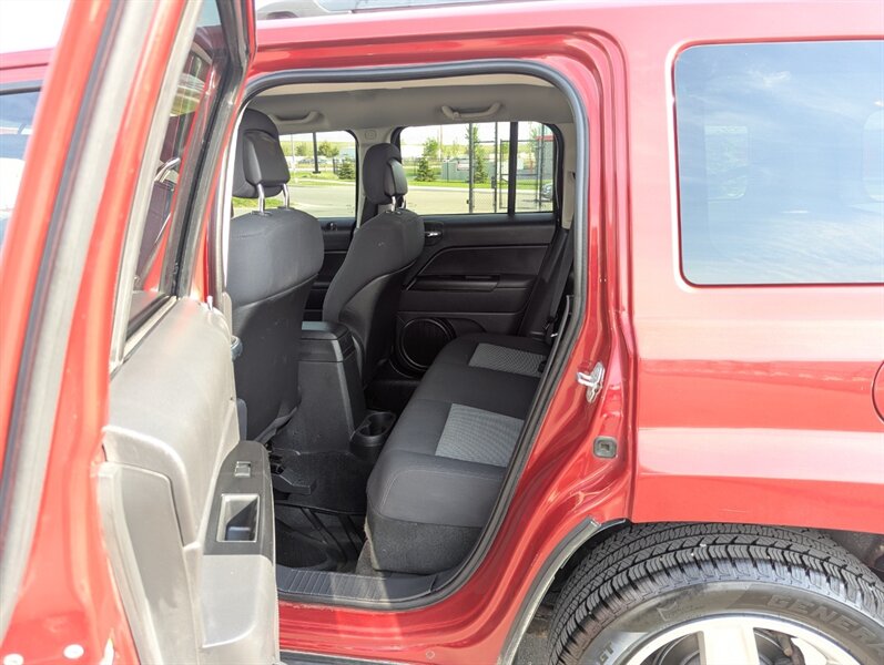 2010 Jeep Patriot Sport - Photo 24 - Calgary, AB T2B 2Y9