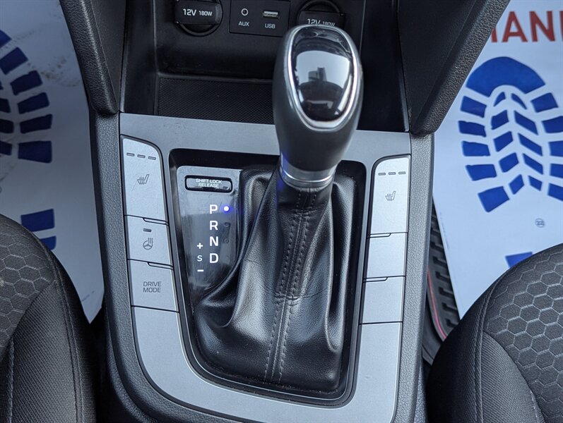 2019 Hyundai ELANTRA SEL   - Photo 26 - Calgary, AB T2B 2Y9