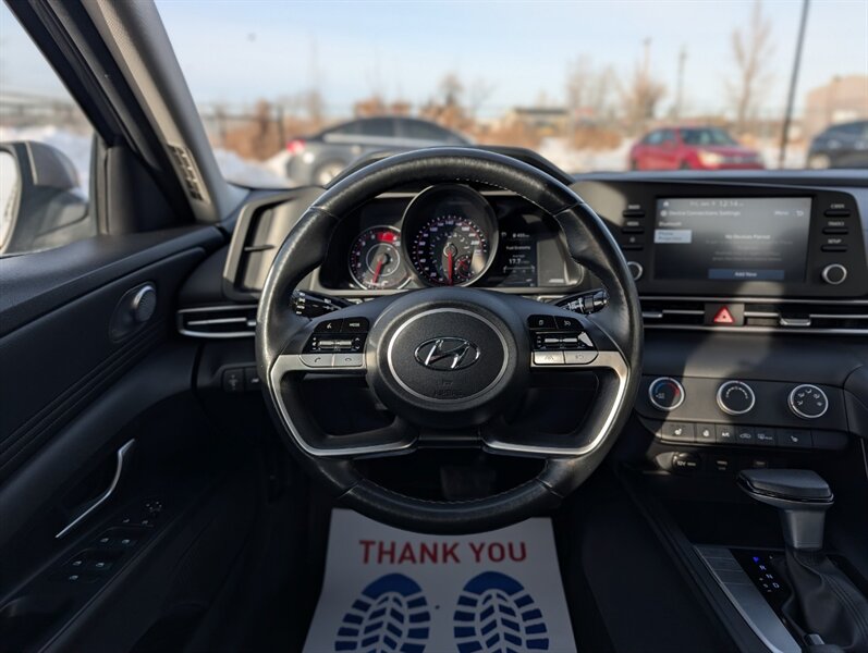 2023 Hyundai ELANTRA SEL - Photo 14 - Calgary, AB T2B 2Y9