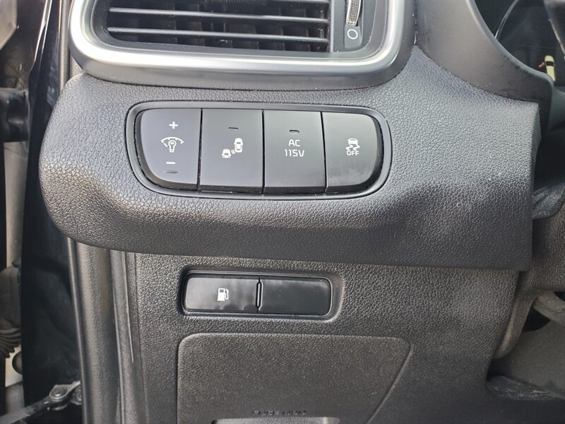 2016 Kia Sorento EX V6 - Photo 15 - Calgary, AB T2B 2Y9