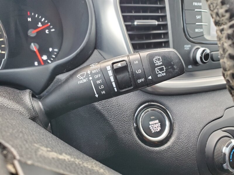 2016 Kia Sorento EX V6 - Photo 18 - Calgary, AB T2B 2Y9