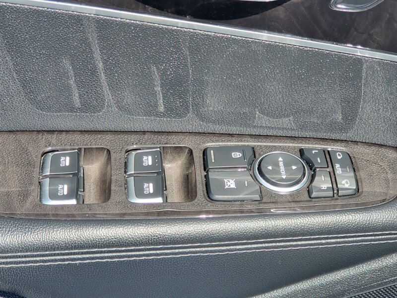 2016 Kia Sorento EX V6 - Photo 9 - Calgary, AB T2B 2Y9