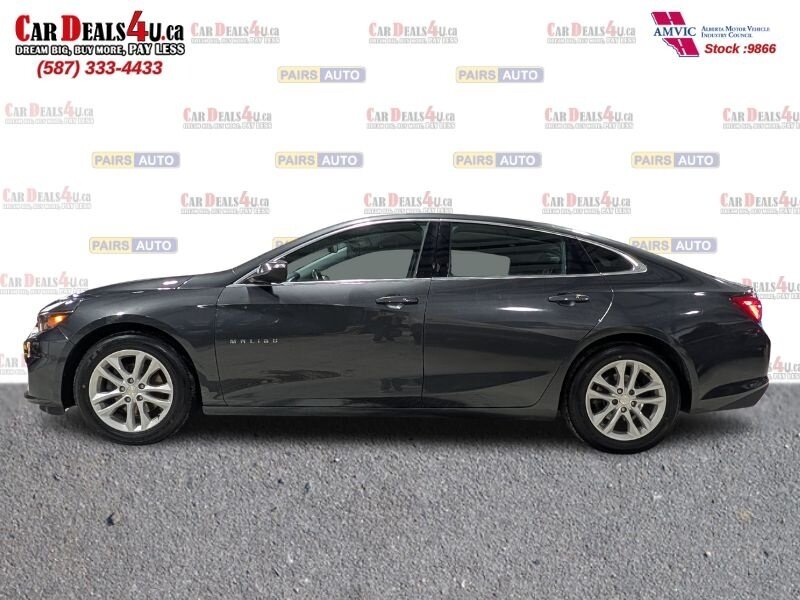 2017 Chevrolet Malibu LT - Photo 2 - Calgary, AB T2B 2Y9