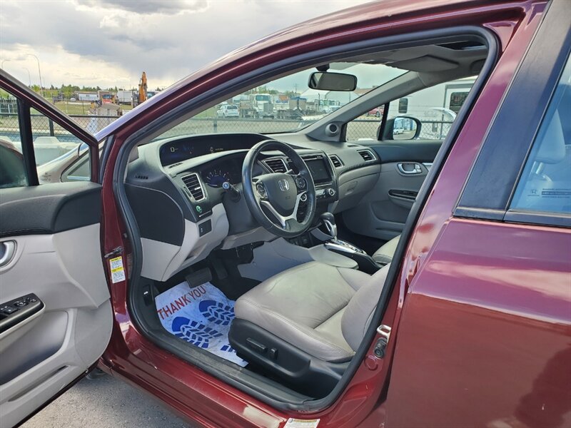 2015 Honda Civic Touring - Photo 7 - Calgary, AB T2B 2Y9