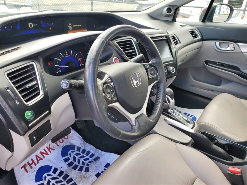 2015 Honda Civic Touring - Photo 10 - Calgary, AB T2B 2Y9
