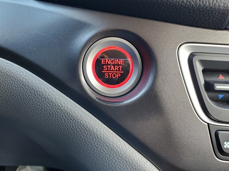 2020 Honda Pilot EX-L w/Navi - Photo 21 - Calgary, AB T2B 2Y9