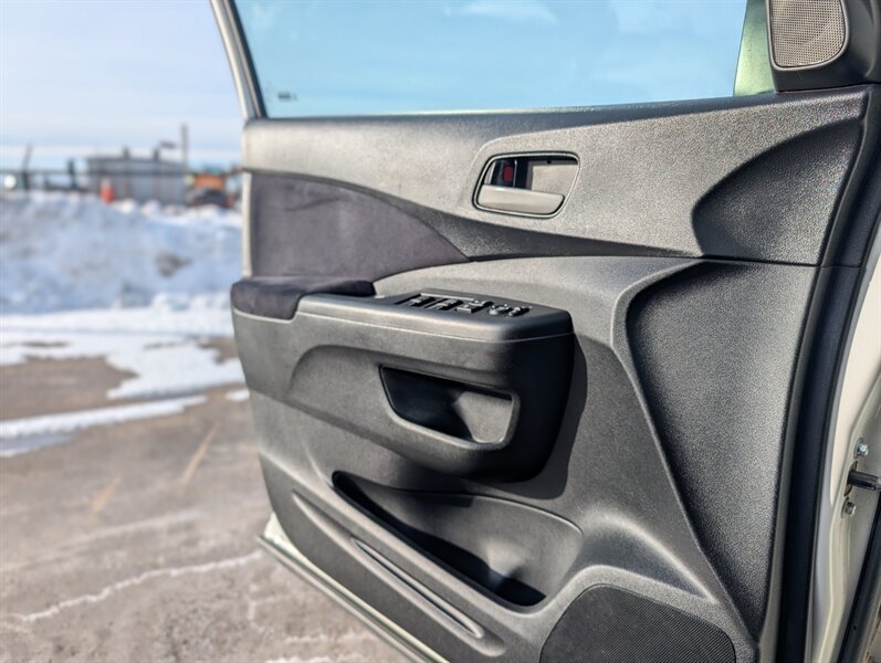 2013 Honda CR-V EX - Photo 9 - Calgary, AB T2B 2Y9