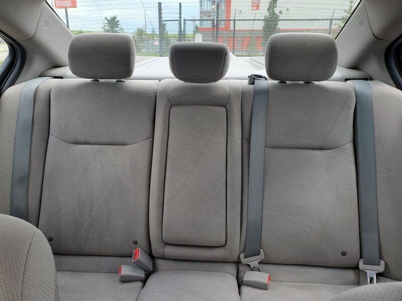 2012 Honda Civic EX - Photo 27 - Calgary, AB T2B 2Y9
