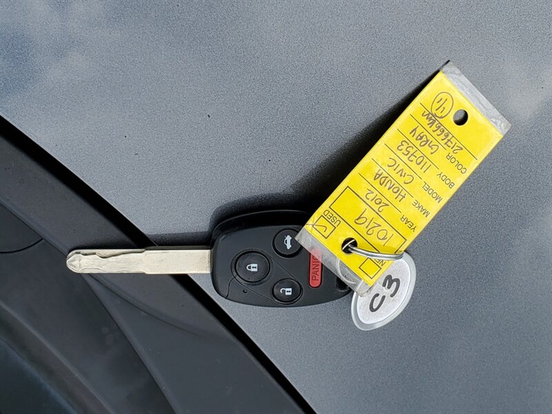 2012 Honda Civic EX - Photo 11 - Calgary, AB T2B 2Y9