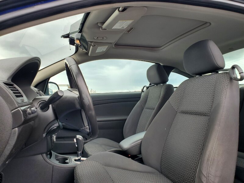 2007 Pontiac G5 - Photo 12 - Calgary, AB T2B 2Y9