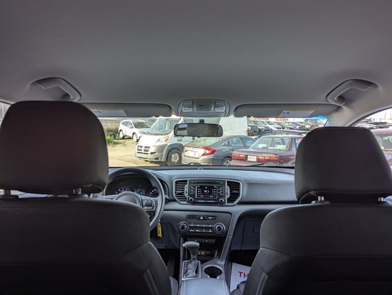 2017 Kia Sportage LX - Photo 31 - Calgary, AB T2B 2Y9