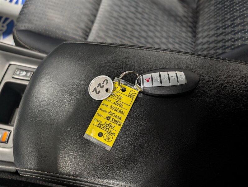 2016 Nissan Altima 2.5 SV - Photo 31 - Calgary, AB T2B 2Y9