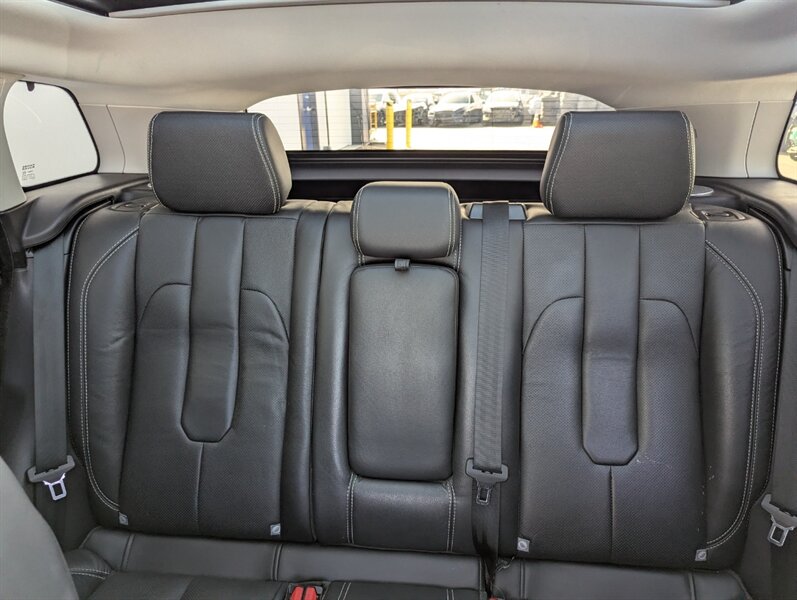 2015 Land Rover Range Rover Evoque Dynamic - Photo 25 - Calgary, AB T2B 2Y9