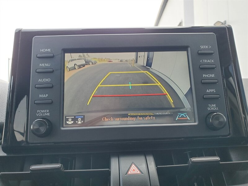 2019 Toyota RAV4 LE - Photo 20 - Calgary, AB T2B 2Y9