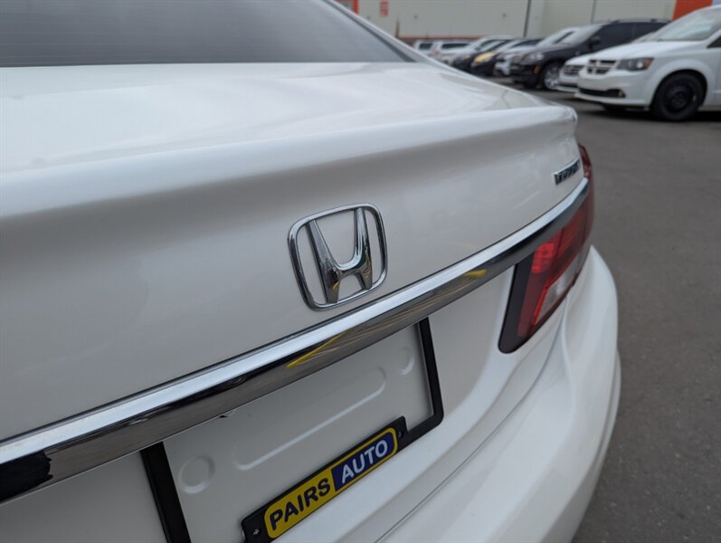 2013 Honda Civic Touring - Photo 41 - Calgary, AB T2B 2Y9