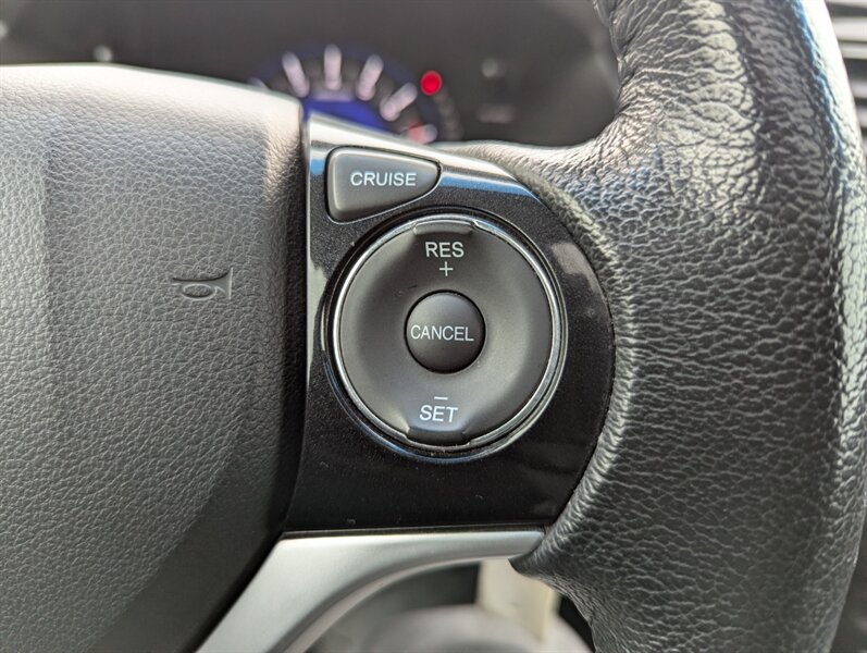 2013 Honda Civic Touring - Photo 22 - Calgary, AB T2B 2Y9
