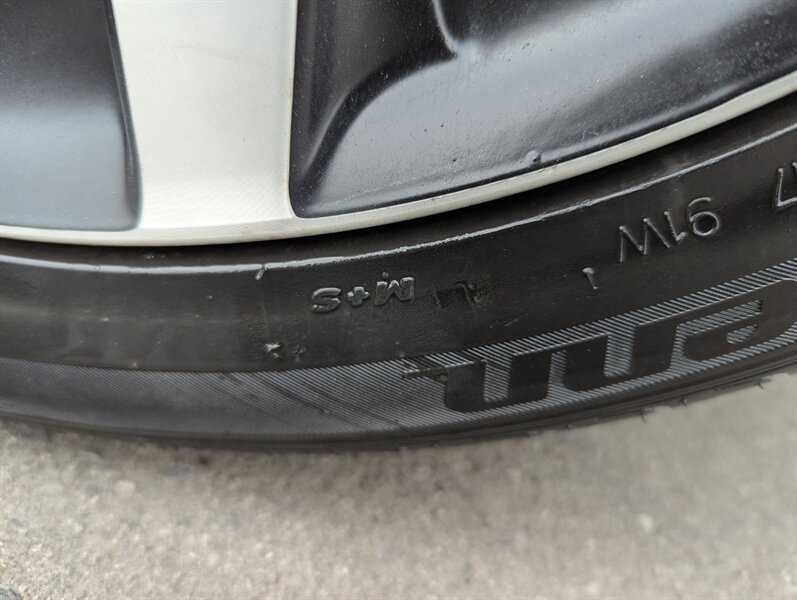 2013 Honda Civic Touring - Photo 46 - Calgary, AB T2B 2Y9