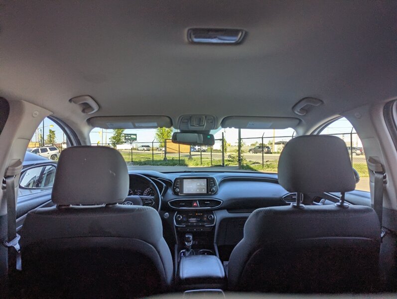 2019 Hyundai SANTA FE Preferred 2.0T - Photo 39 - Calgary, AB T2B 2Y9