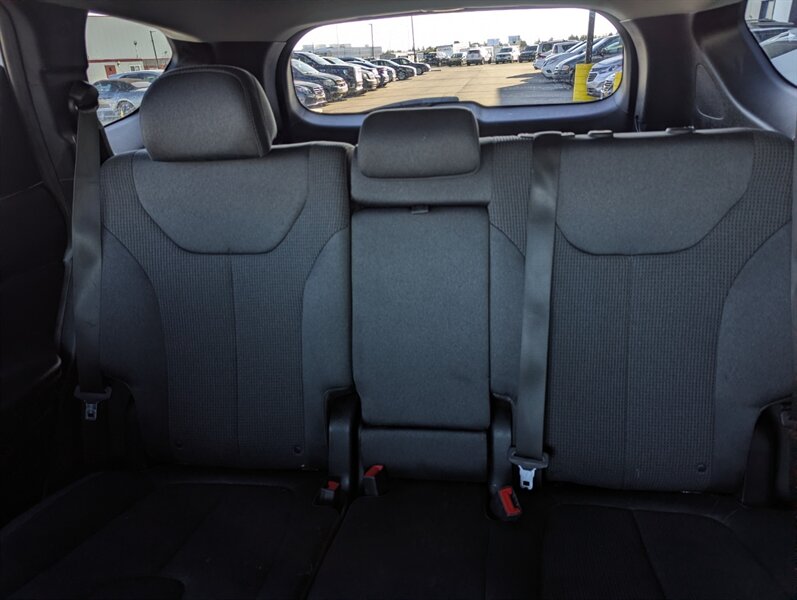 2019 Hyundai SANTA FE Preferred 2.0T - Photo 30 - Calgary, AB T2B 2Y9