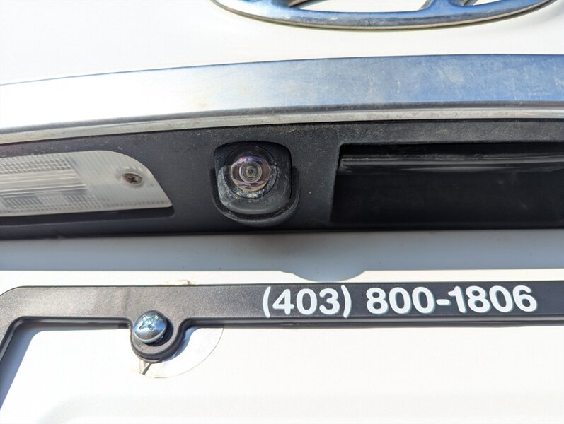 2019 Hyundai SANTA FE Preferred 2.0T - Photo 44 - Calgary, AB T2B 2Y9