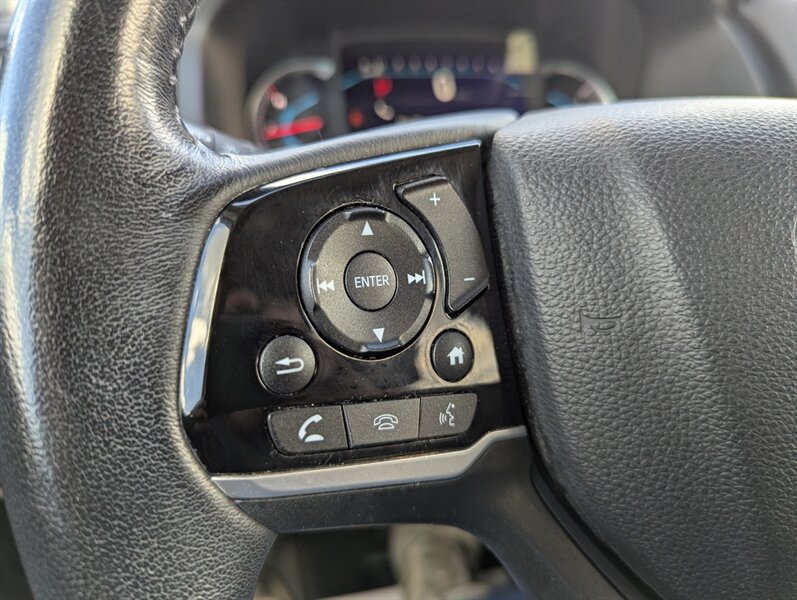2020 Honda Pilot Touring w/Rear Captain's - Photo 18 - Calgary, AB T2B 2Y9