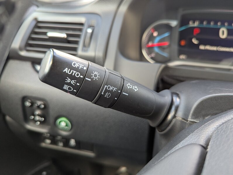 2020 Honda Pilot Touring w/Rear Captain's - Photo 20 - Calgary, AB T2B 2Y9