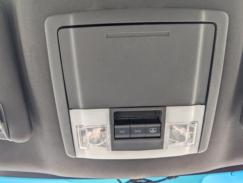 2015 Ford Explorer Sport - Photo 31 - Calgary, AB T2B 2Y9